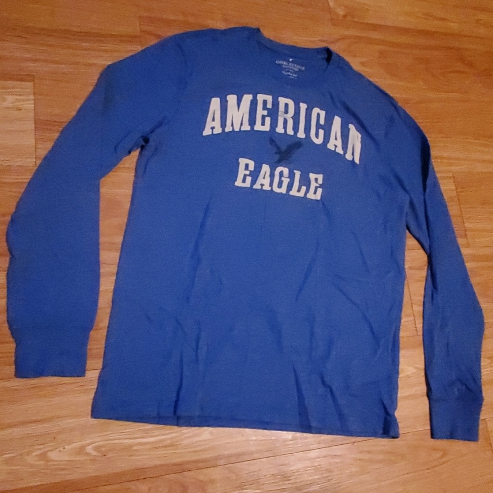 American Eagle Outfitters long sleeve tee